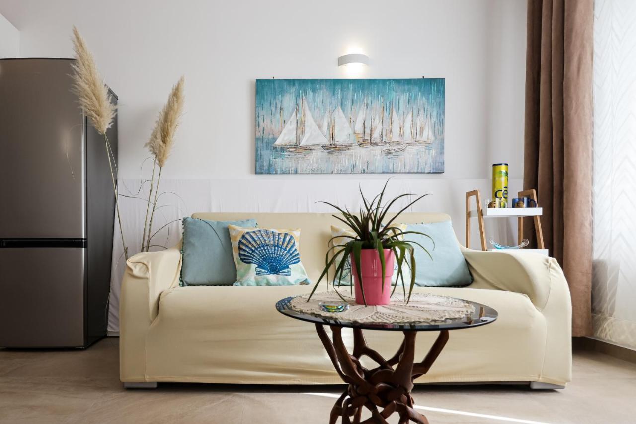 Apartment Puntamika Villa De Rosa - Ground Floor Zadar Eksteriør billede